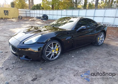 2013 Ferrari California from USA, damaged, VIN ZFF65TJA1D0193934